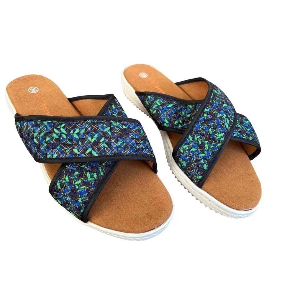 Bernie Mev Womens Woven Cross Strap Slide Sandals Blue Green‎ Size 39/8 NWOB